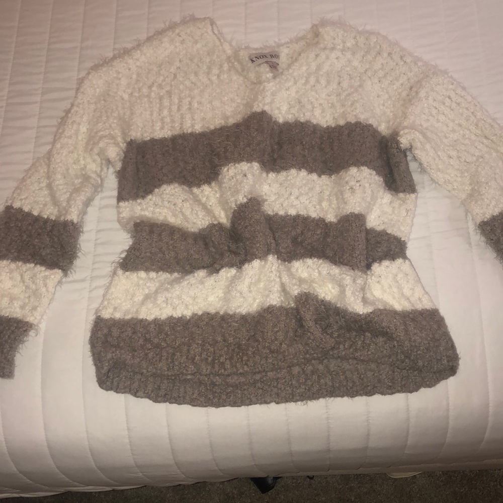 Knox Rose Knitt Sweater